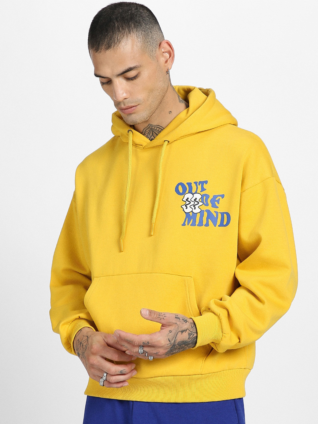 

VEIRDO Typography Printed Hooded Pullover Oversized Fleece Sweatshirt, Yellow