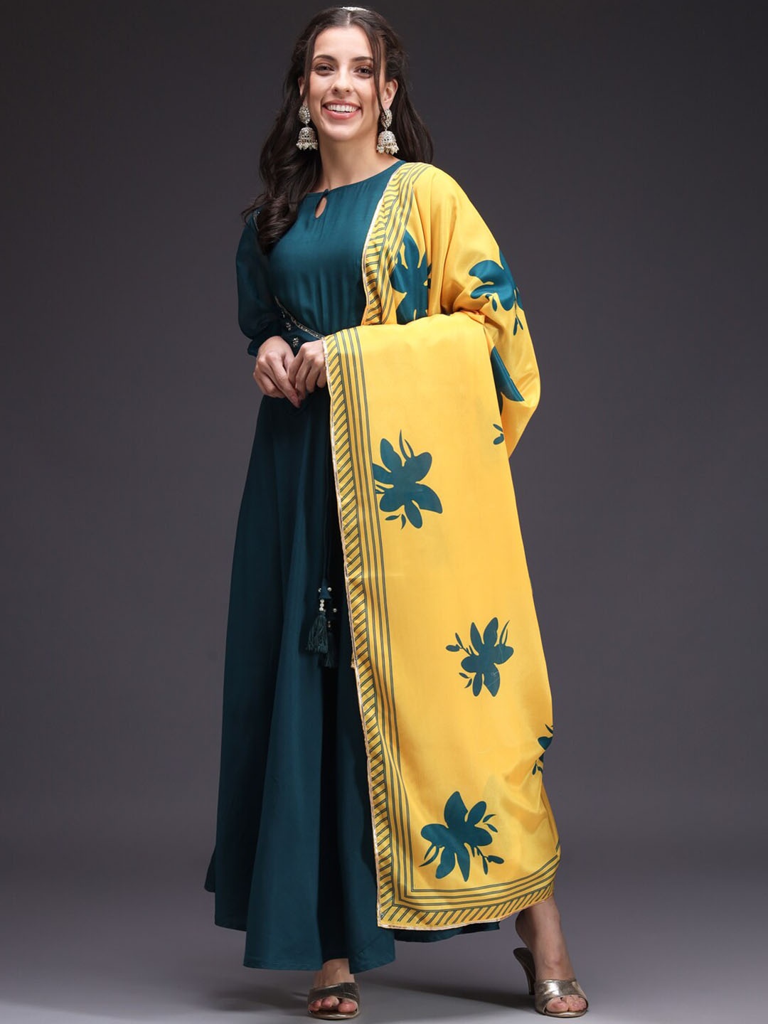 

HEEPOSH Puff Sleeves Anarkali Kurta & Trousers With Dupatta With Jacket, Teal