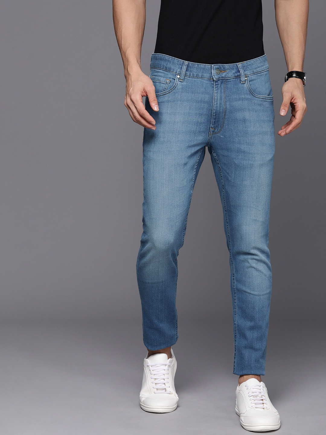 

Louis Philippe Jeans Men Smart Heavy Fade Stretchable Jeans, Blue