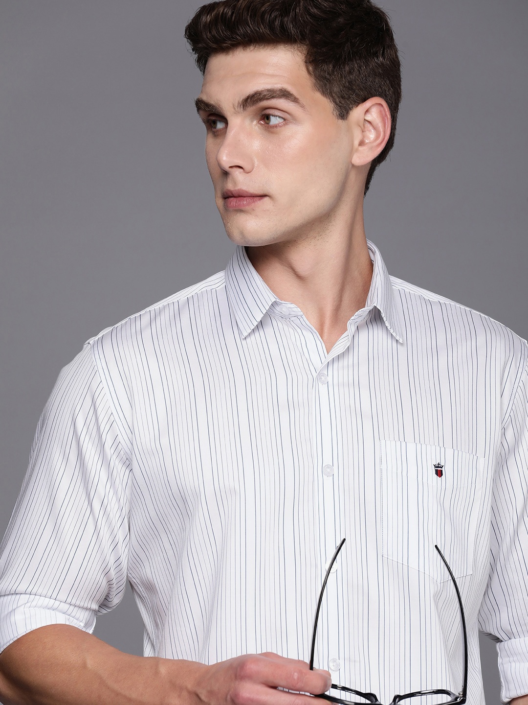 

Louis Philippe Sport Slim Fit Striped Pure Cotton Casual Shirt, White