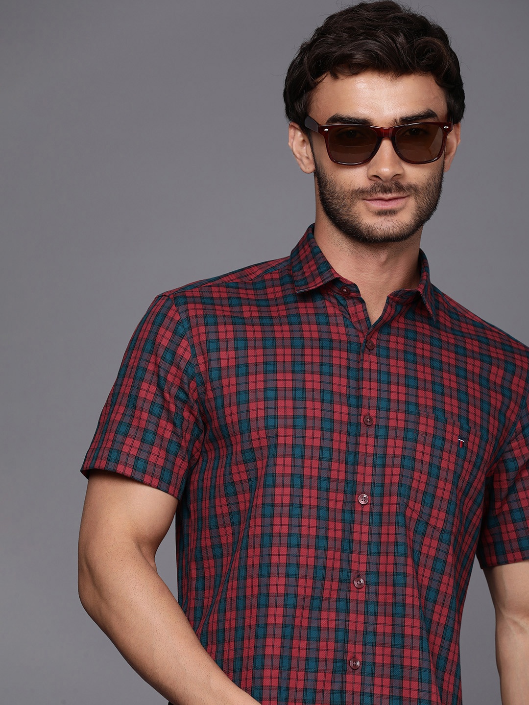 

Louis Philippe Sport Slim Fit Checked Pure Cotton Casual Shirt, Red