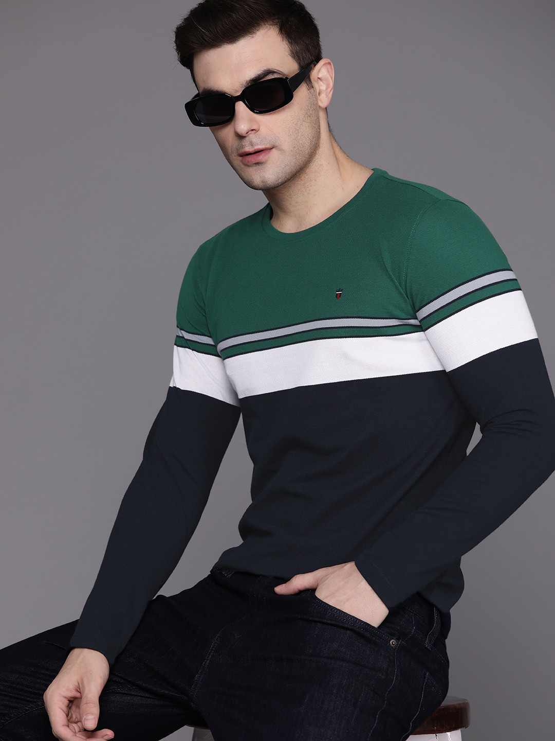 

Louis Philippe Sport Striped Slim Fit T-shirt, Navy blue