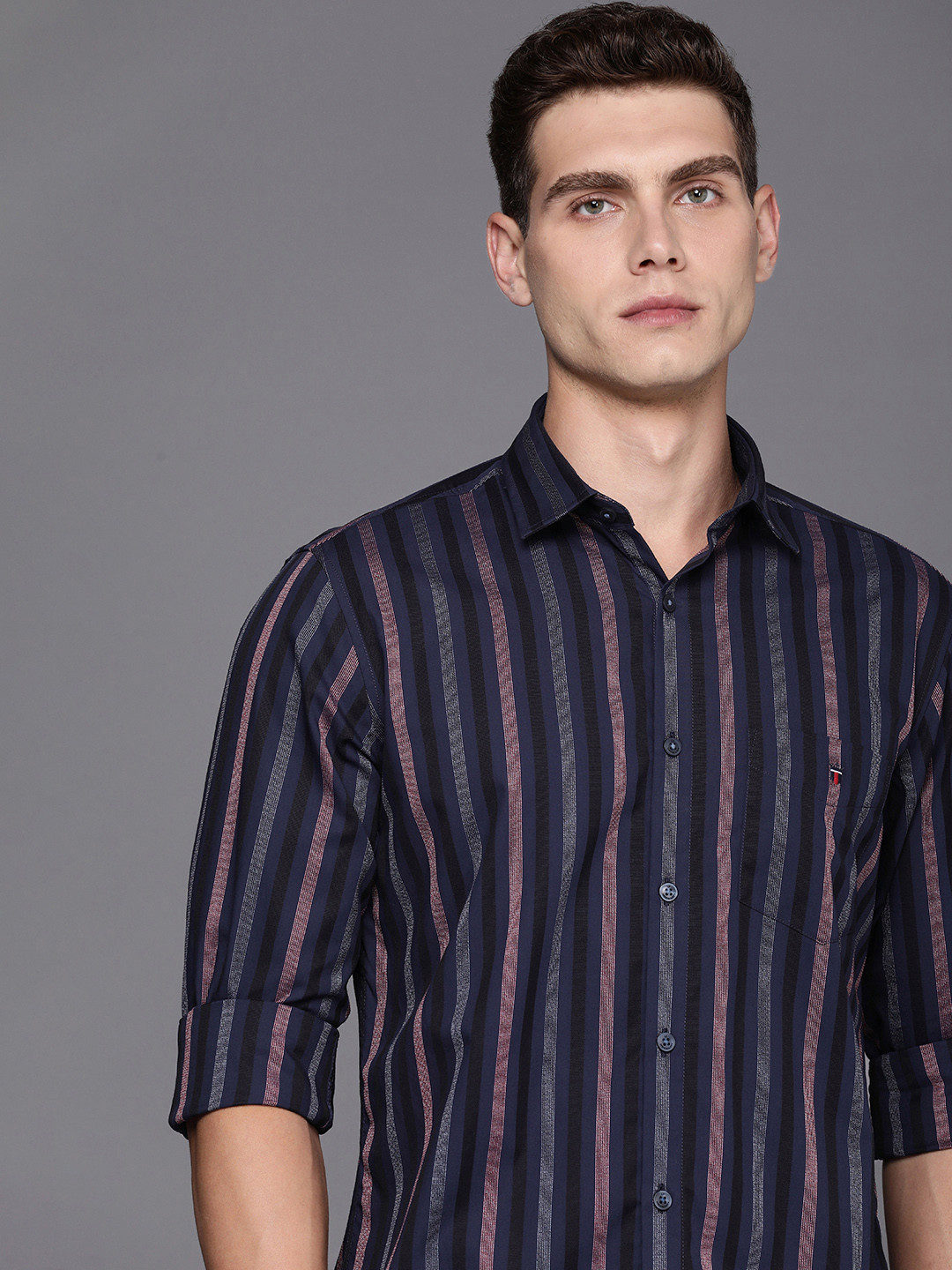 

Louis Philippe Sport Self Design Striped Slim Fit Pure Cotton Casual Shirt, Navy blue
