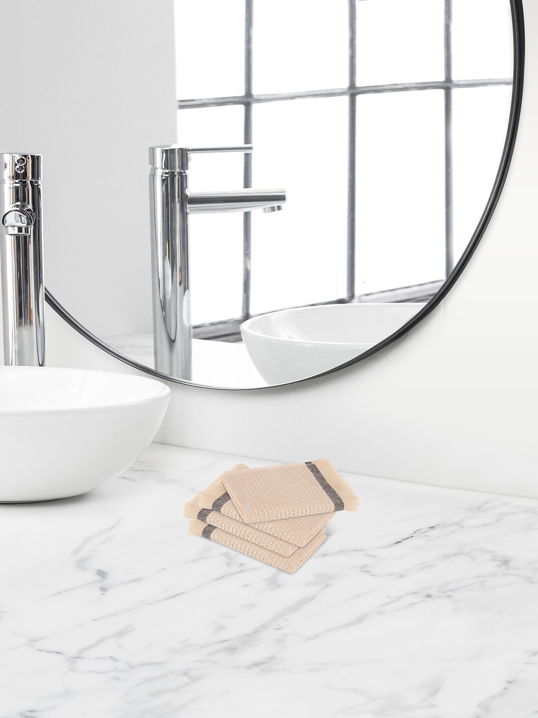 

Himeya Beige 4 Pieces Self-Designed Anti-Bacterial350 GSM Cotton Face Towels