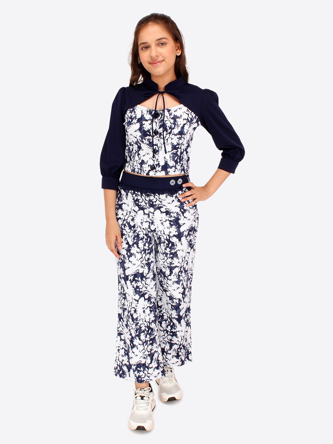 

CUTECUMBER Girls Floral Printed High Neck Top With Trousers, Navy blue