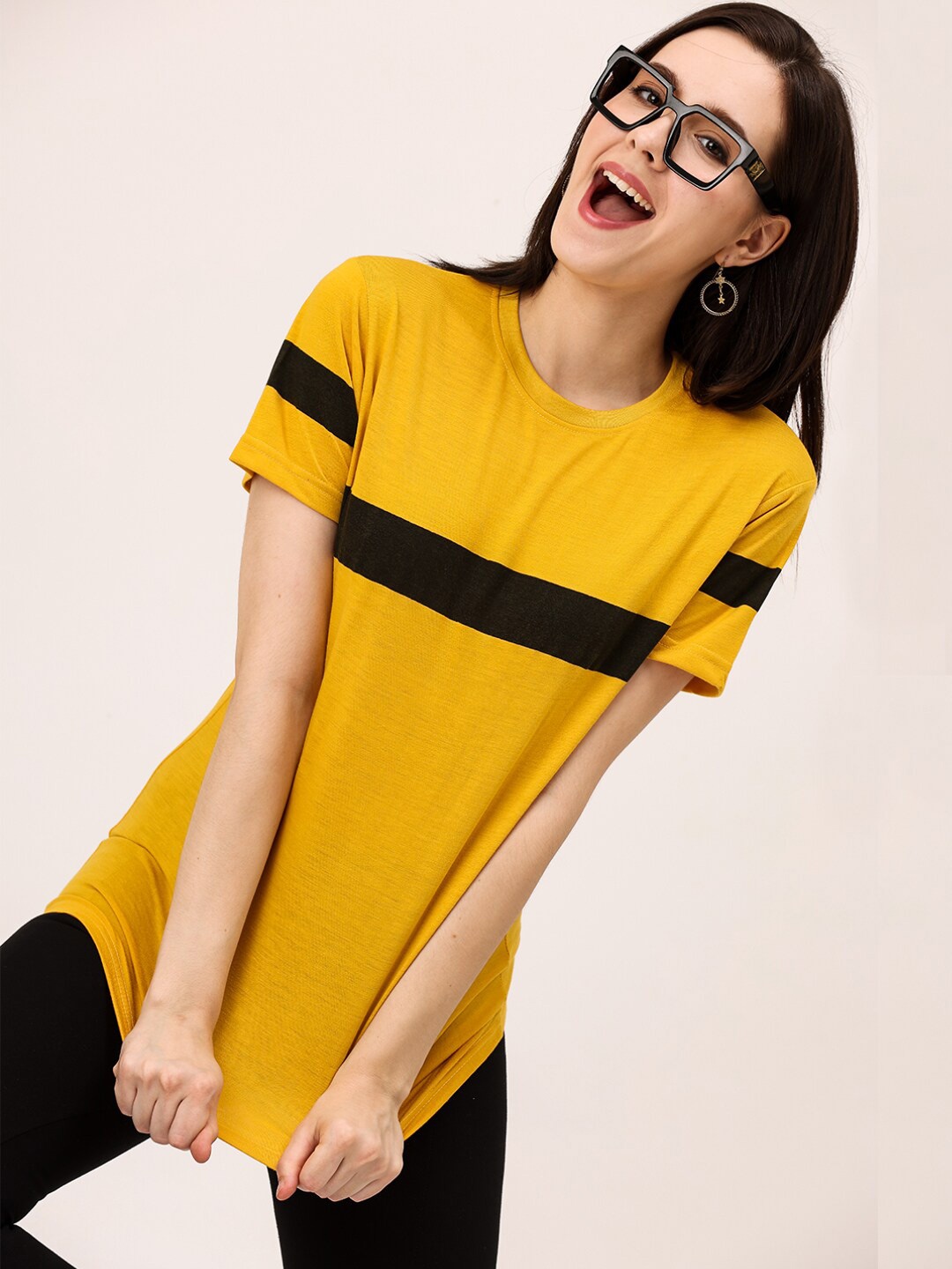 

Leotude Colourblocked Round Neck Cotton Regular Fit T-shirt, Yellow