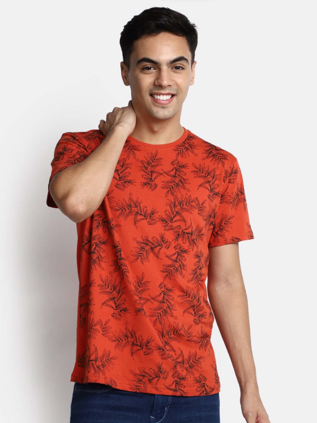 

V-Mart Conversational Printed Slim Fit Cotton T-shirt, Red