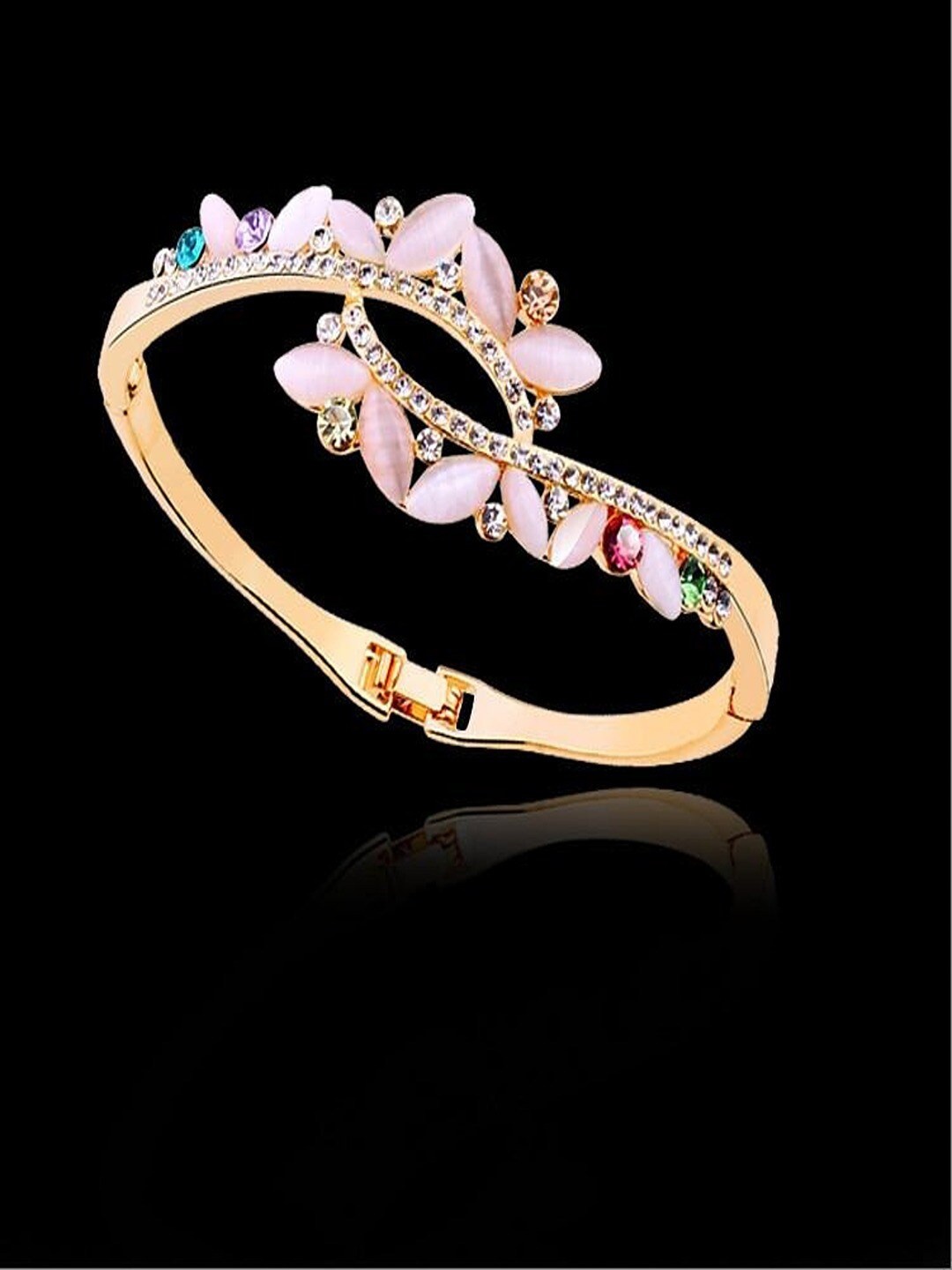

UNIVERSITY TRENDZ Gold Plated Cuff Bracelet
