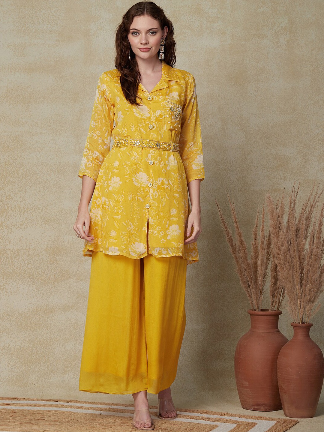 

FASHOR Floral Printed Cuban Collar Mirror Work A-Line Kurta with Palazzos, Yellow