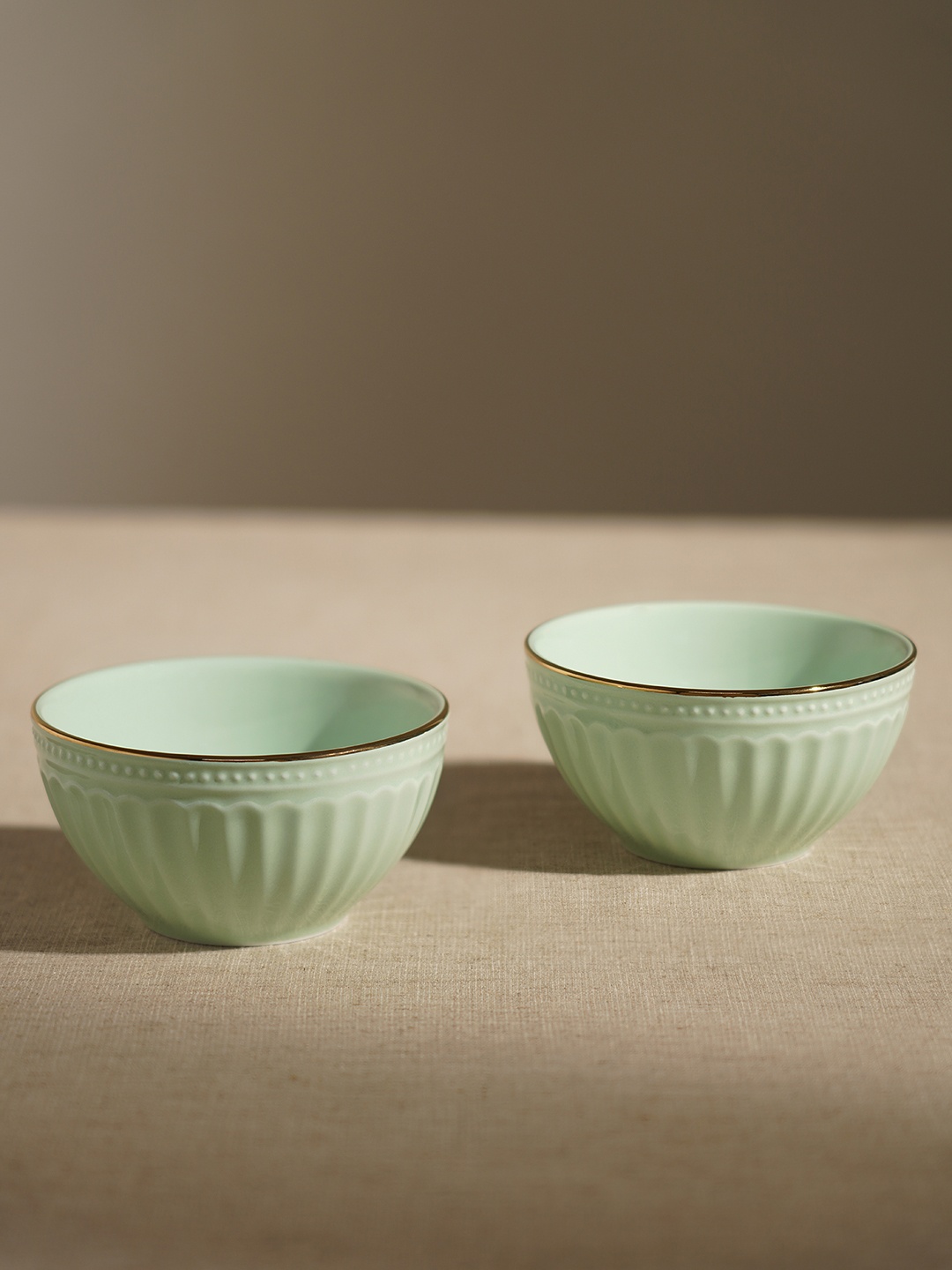 

Pure Home and Living 2 Pieces Green Textured Ceramic Matte Bowls