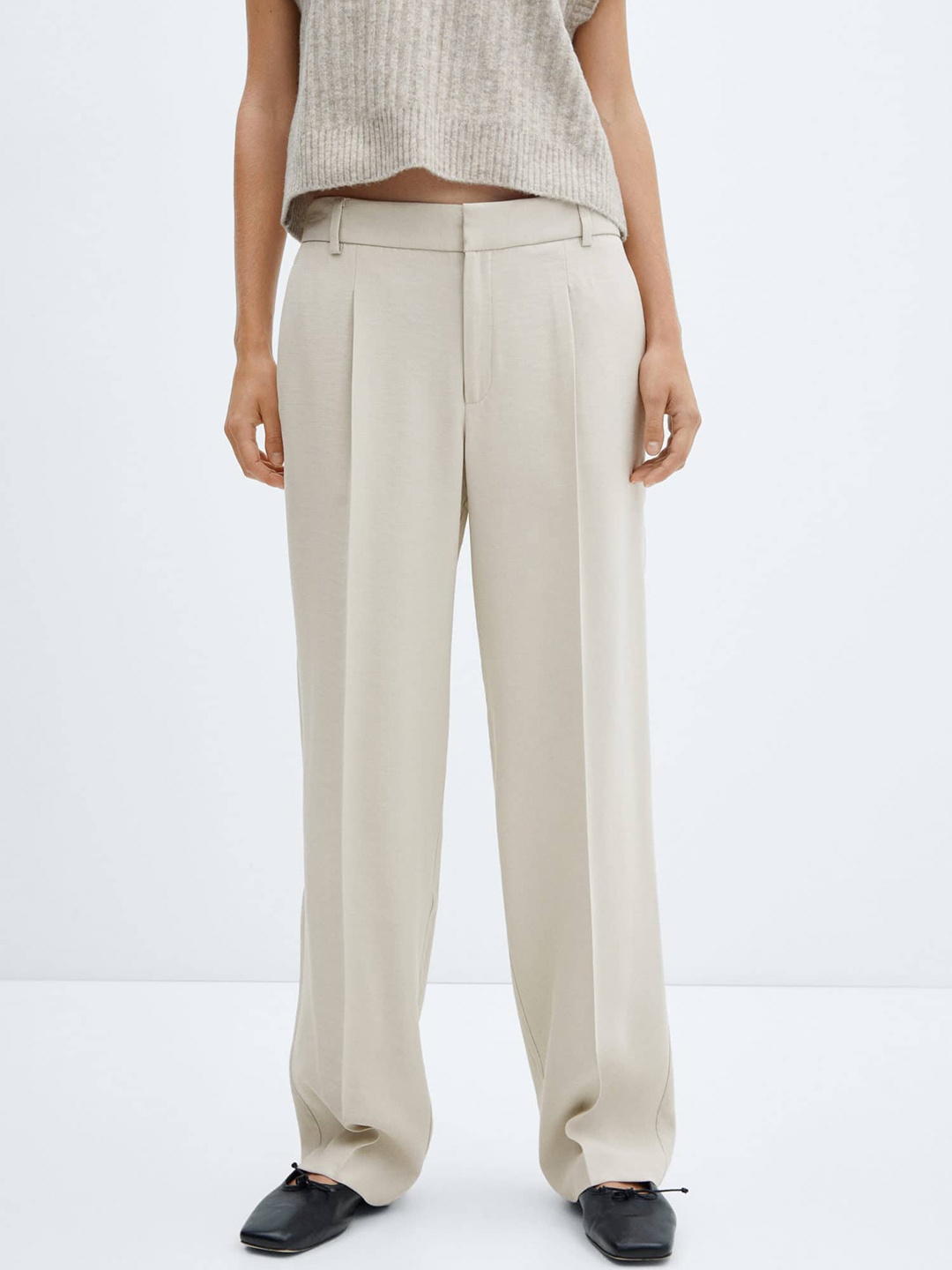 

MANGO Women Pleated Straight Trousers, Off white