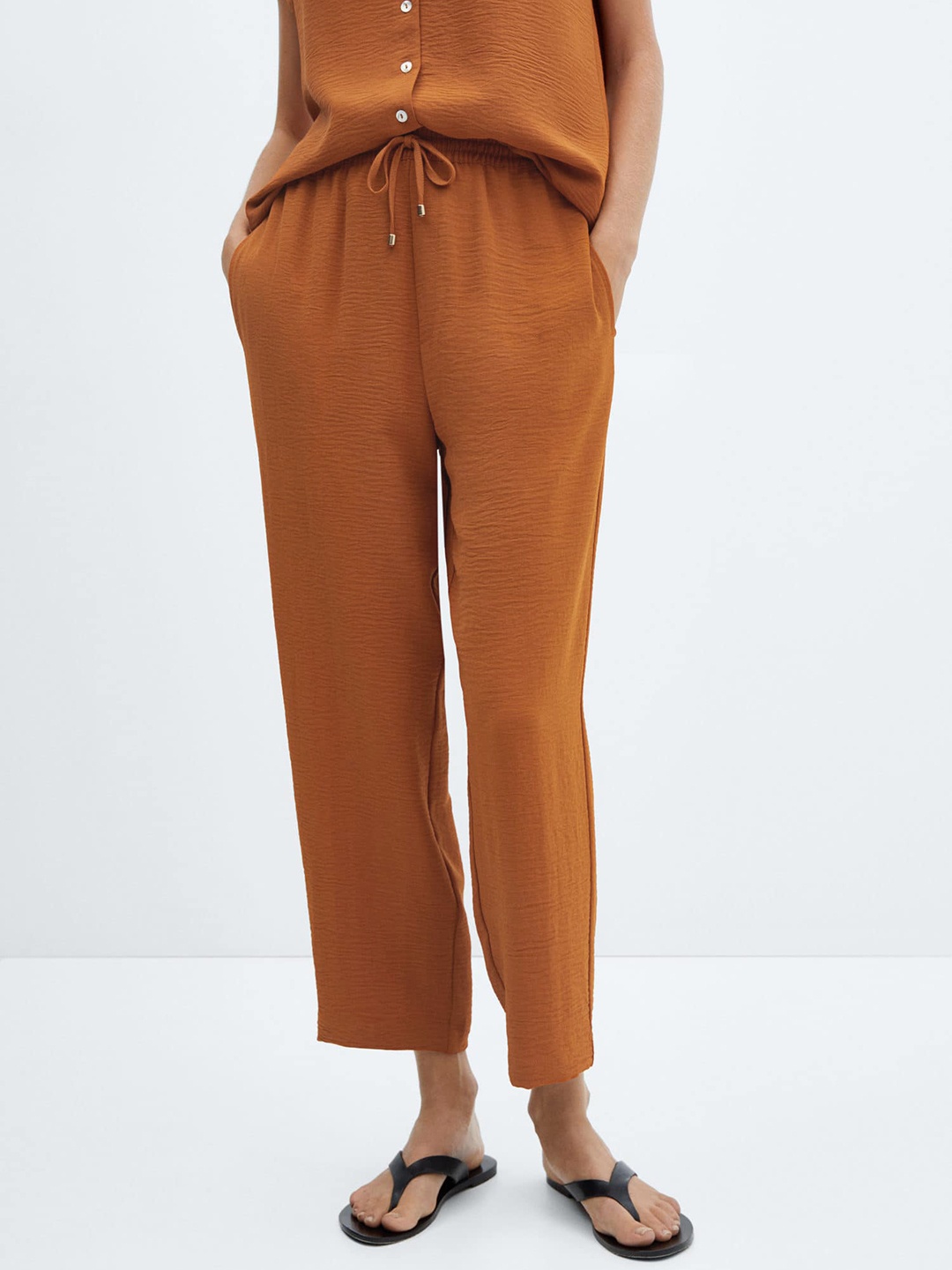 

MANGO Women Crinkled Trousers, Rust