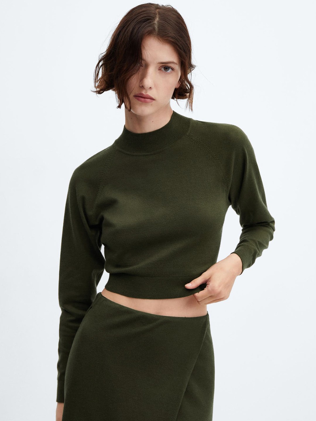 

MANGO Round Neck Crop Pullover, Olive