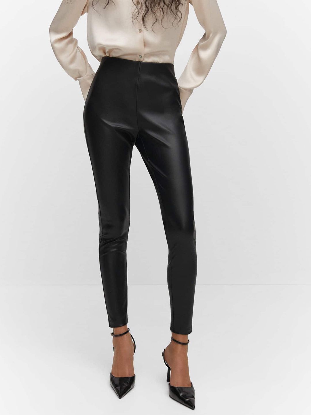 

MANGO Women Faux Leather Ankle-Length Leggings, Black