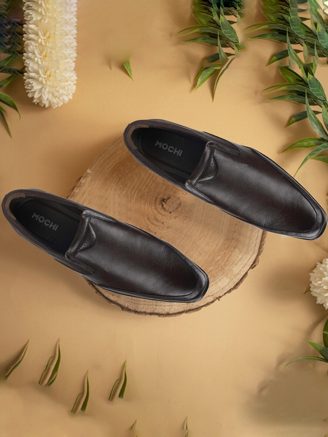 

Mochi Men Leather Formal Slip-On Shoes, Brown