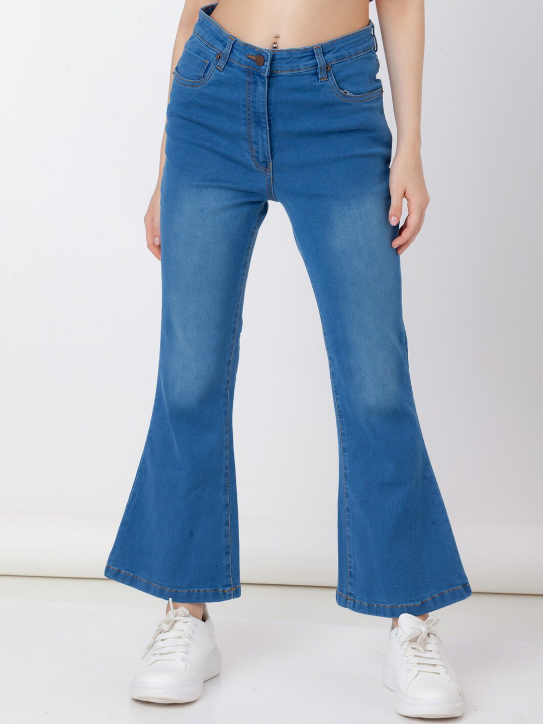 

Zink London Women Flared High Rise Clean Look Heavy Fade Cotton Jeans, Blue