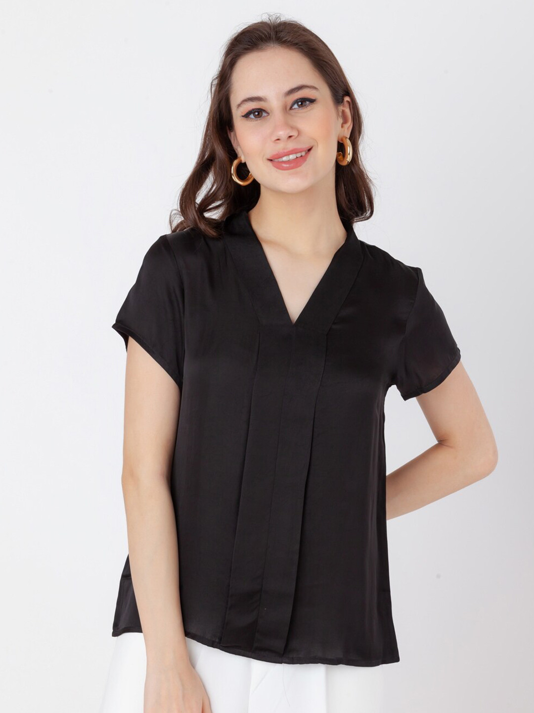 

Zink Studio V-Neck Pleated Top, Black