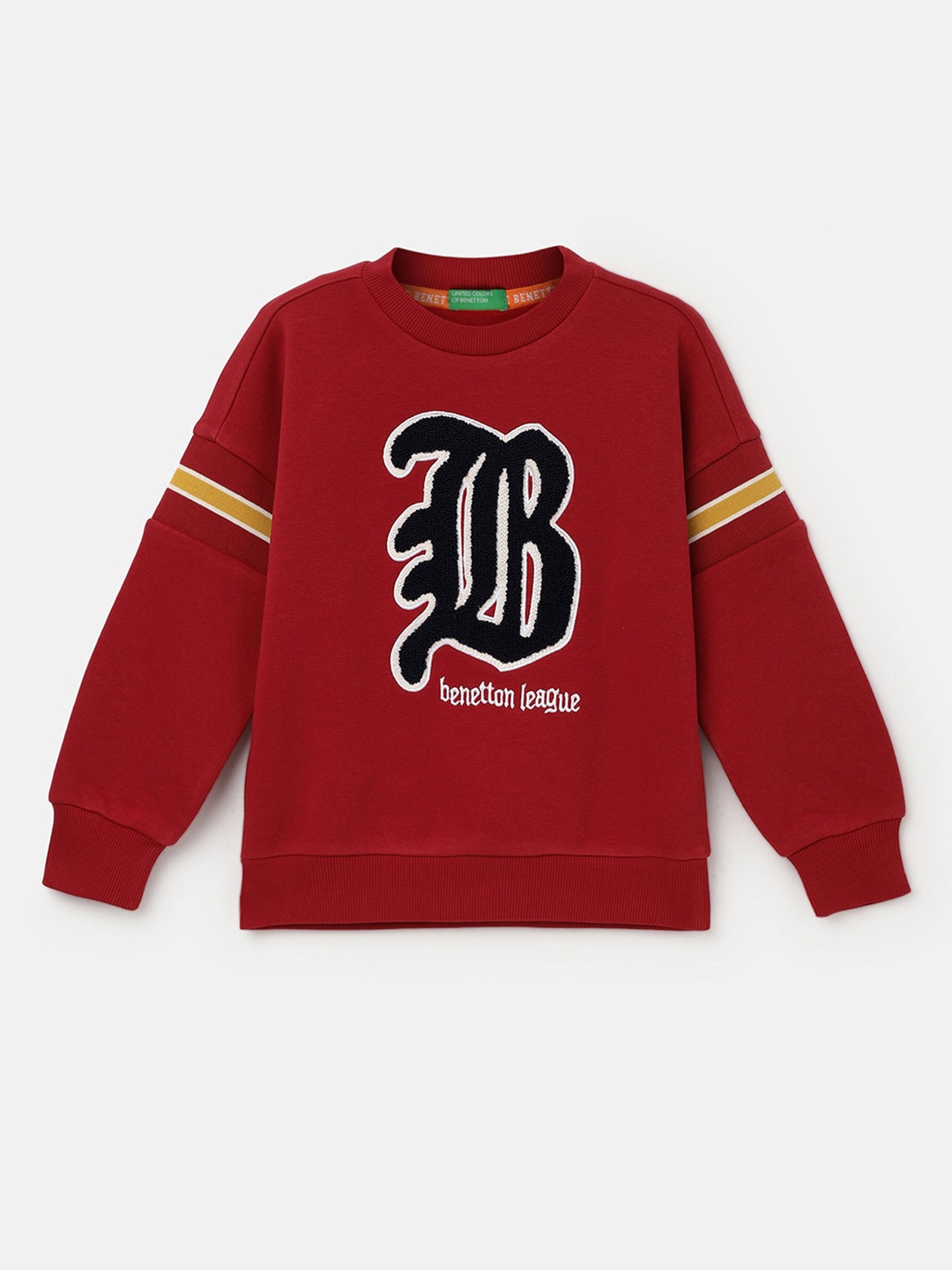 

United Colors of Benetton Boys Typographic Printed Pullover Sweatshirt, Red