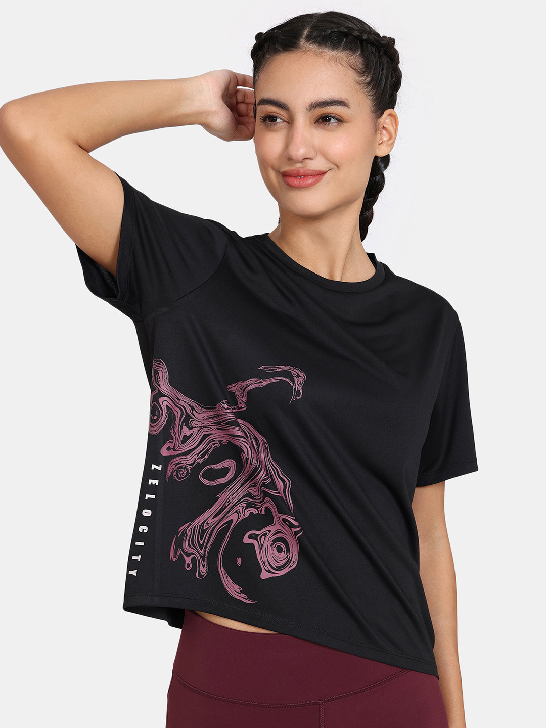 

Zelocity by Zivame Graphic Printed Moisture-Wicking T-Shirt, Black