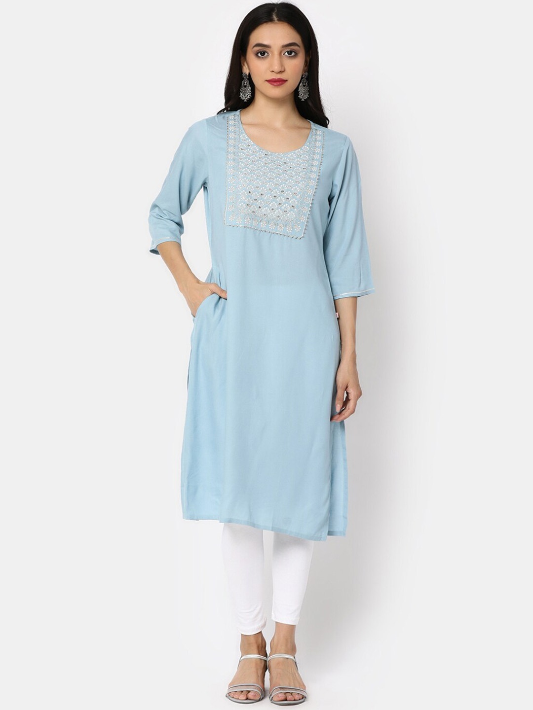 

V-Mart Yoke Design Thread Work Straight Regular Kurta, Blue