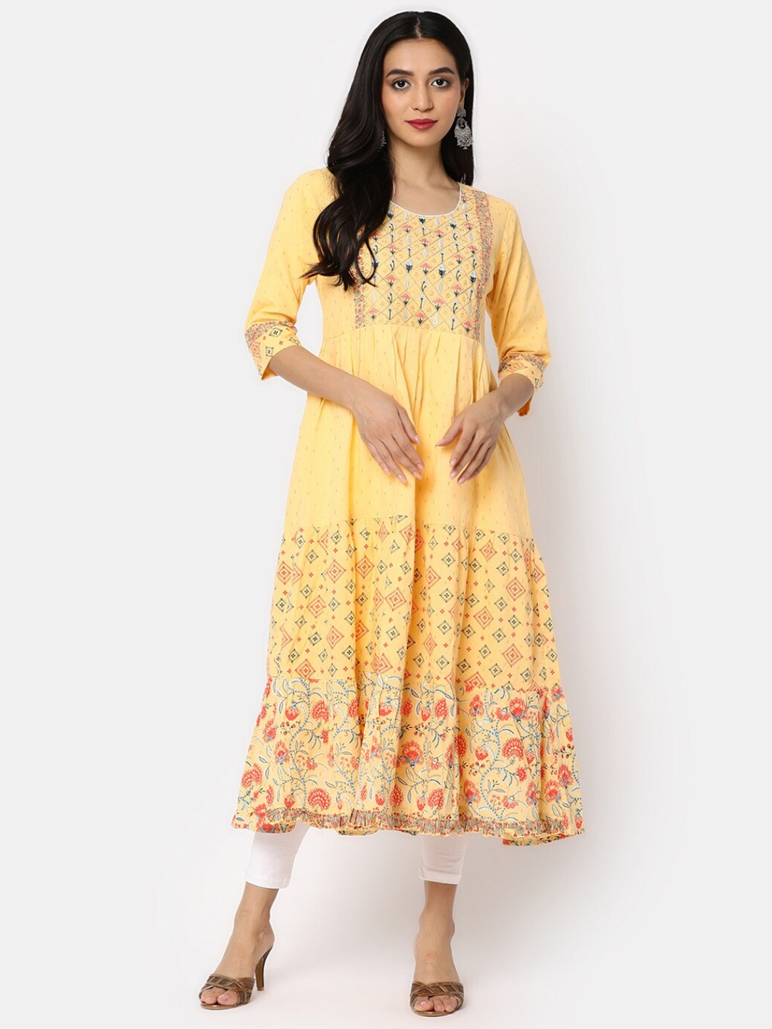 

V-Mart Floral Embroidered Thread Work Cotton A-Line Flared Kurta, Yellow