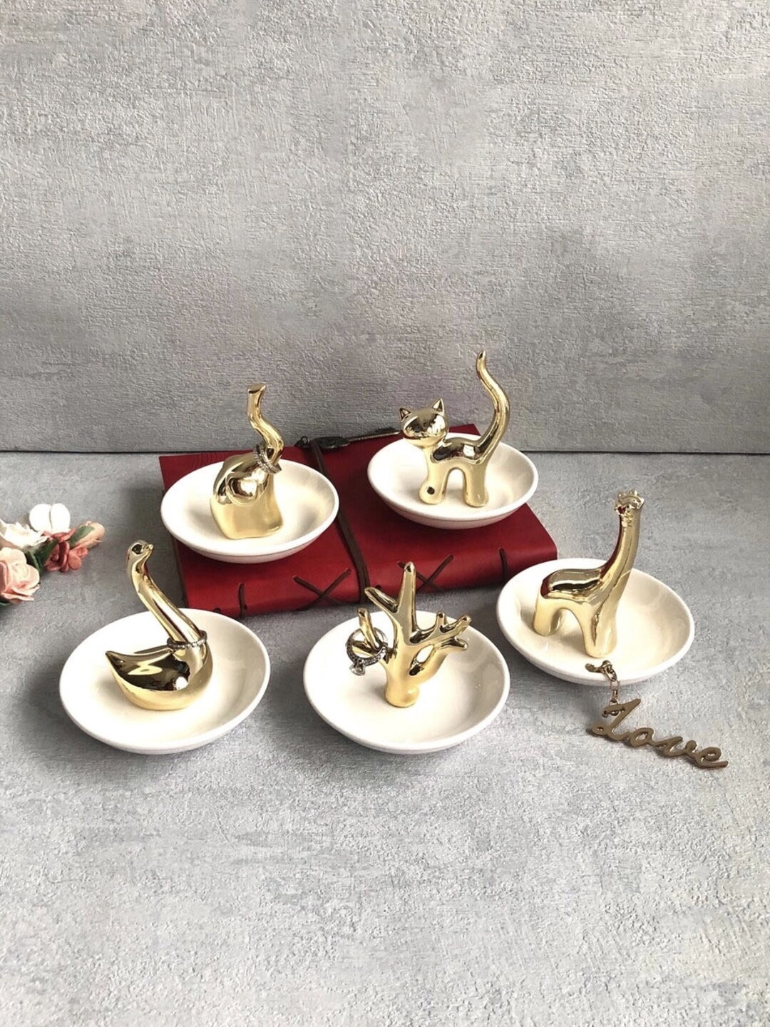 

House of Objects Ceramic Ella Baby Elephant Accessory Holder, Gold