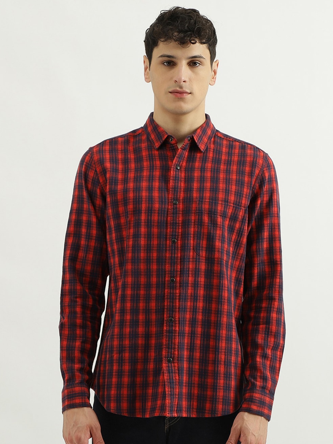 

United Colors of Benetton Checked Cotton Casual Shirt, Red