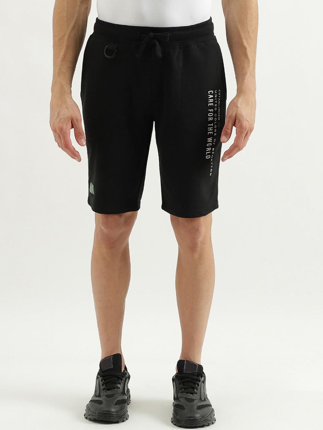 

United Colors of Benetton Men Regular Fit Shorts, Black