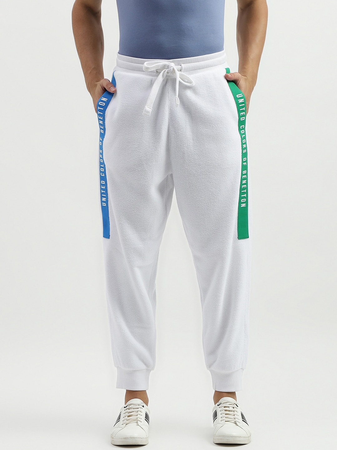United Colors of Benetton Men Mid-Rise Joggers, White