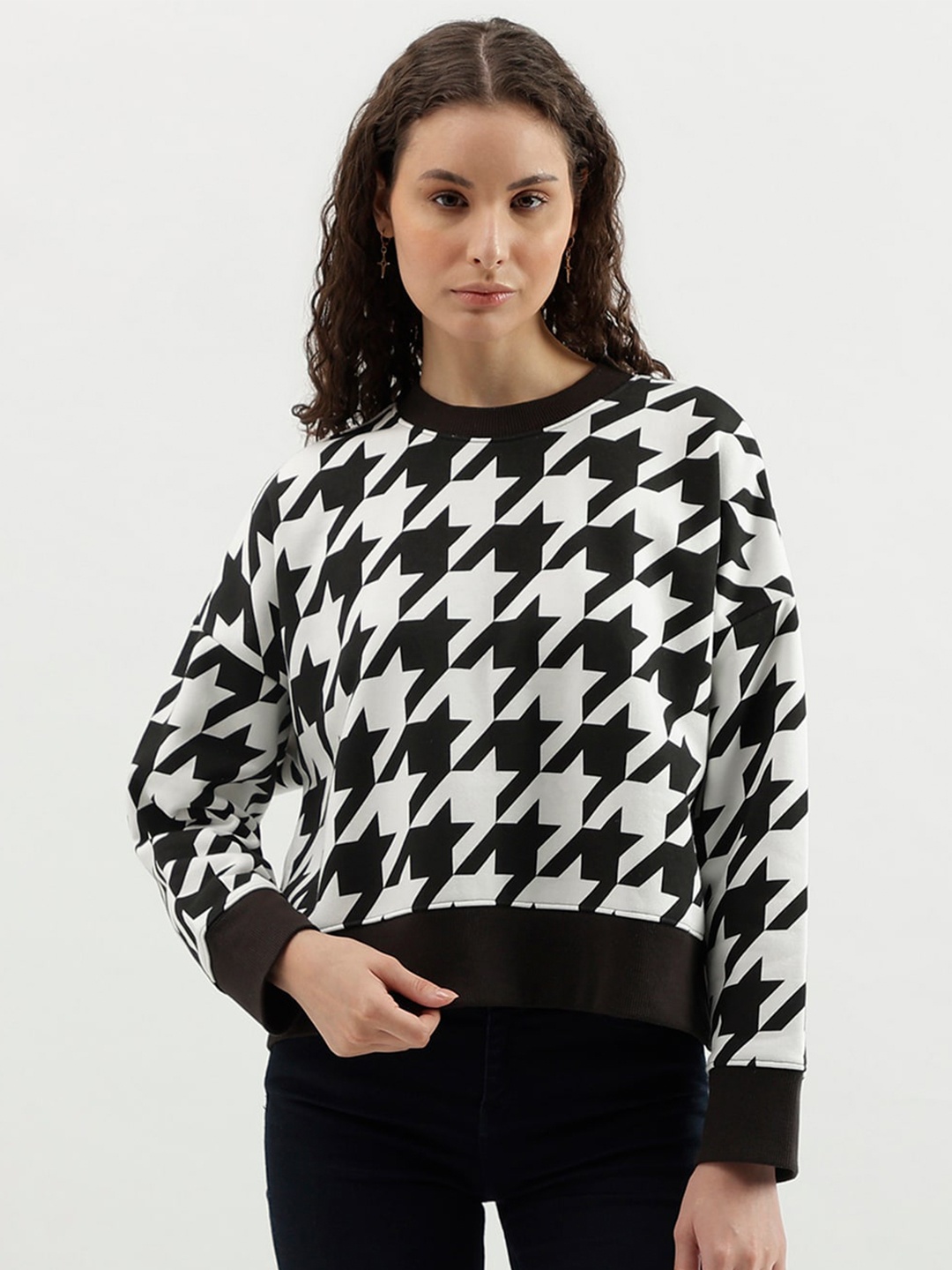 

United Colors of Benetton Geometric Printed Cotton Pullover Sweatshirt, Black
