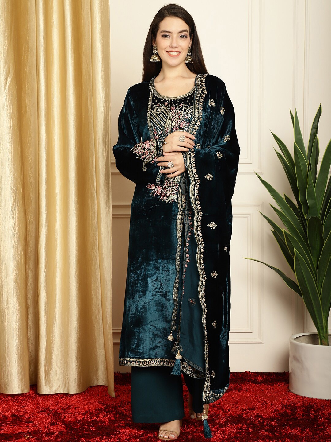 

Stylee LIFESTYLE Paisley Embroidered Velvet Unstitched Dress Material, Navy blue
