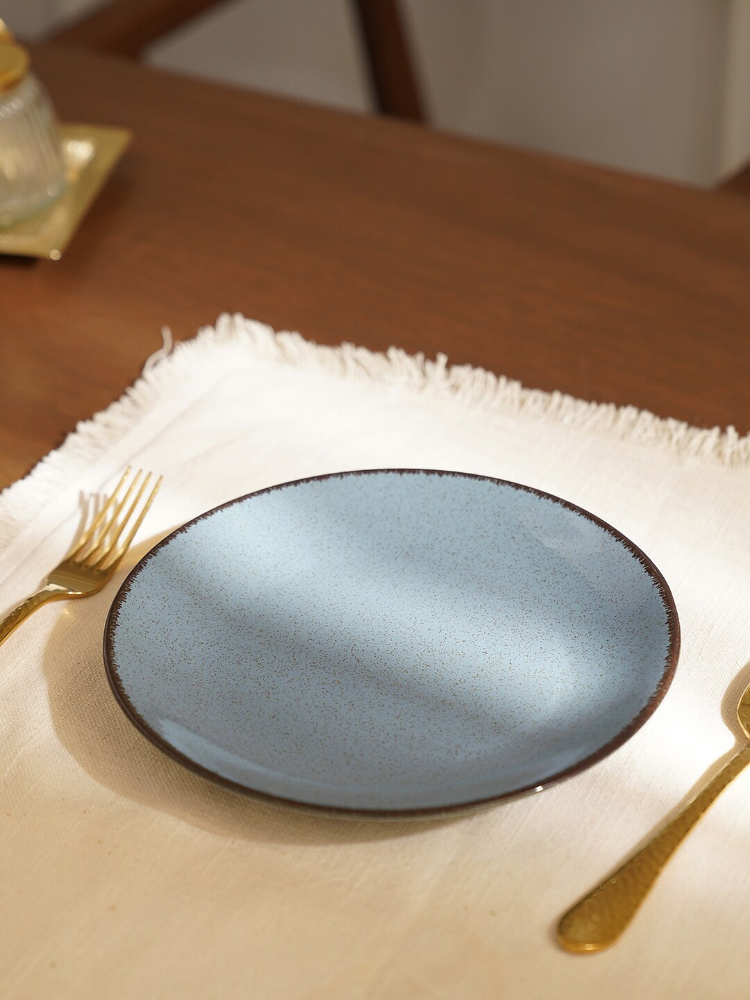 

Pure Home and Living 1 Piece Textured Porcelain Glossy Dessert Plate, Blue