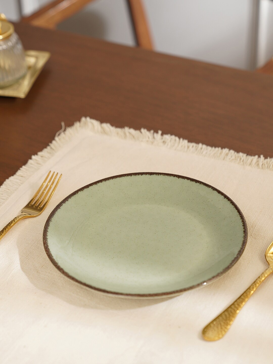 

Pure Home and Living 1 Piece Textured Porcelain Glossy Dessert Plate, Green