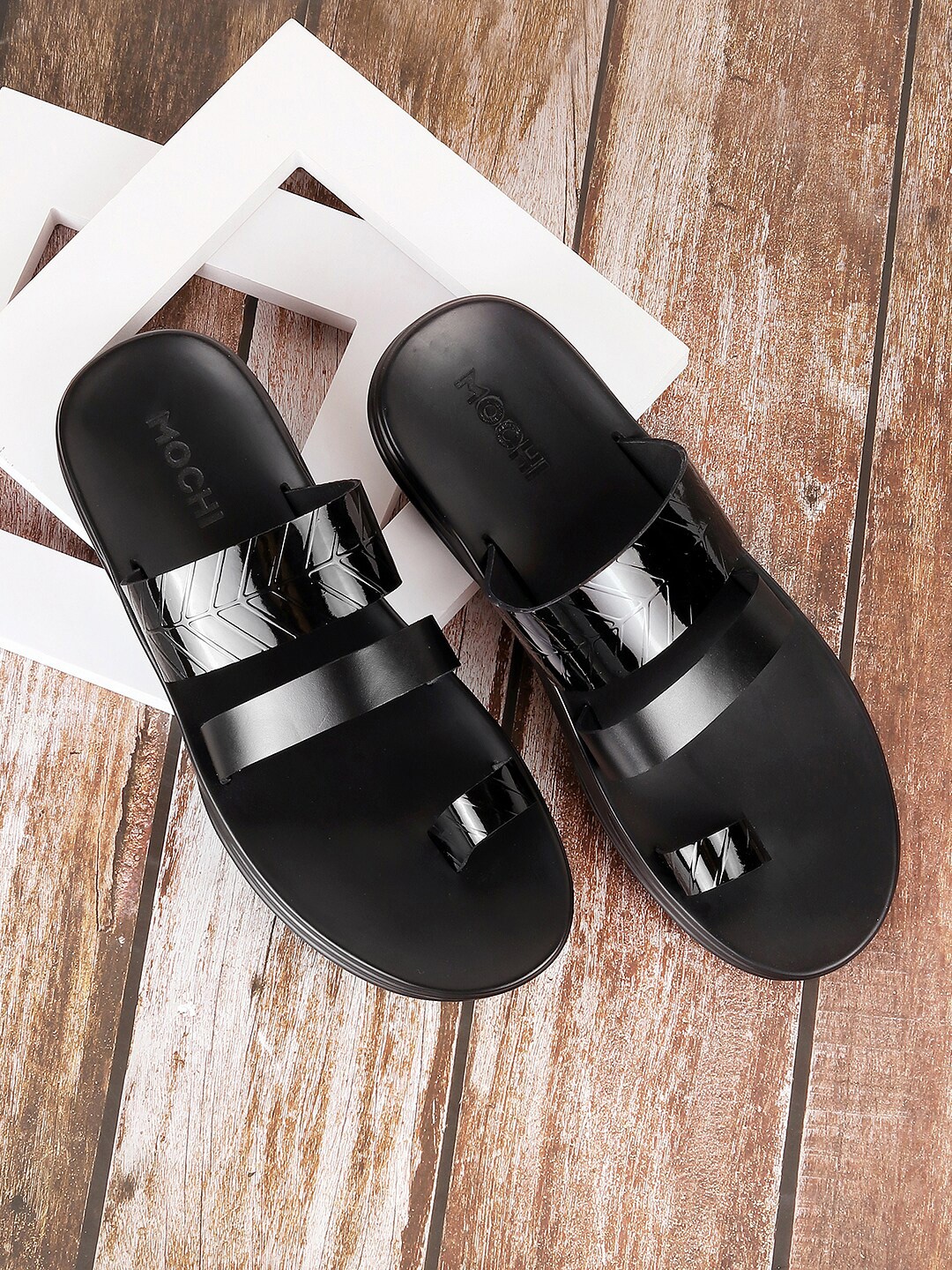 

Mochi Men One Toe Leather Comfort Sandals, Black