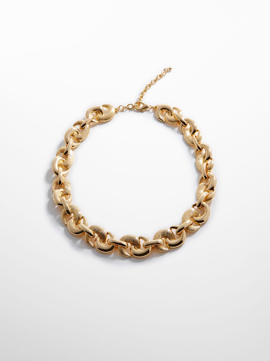 

MANGO Women Interlinked Chain Copper Necklace, Gold