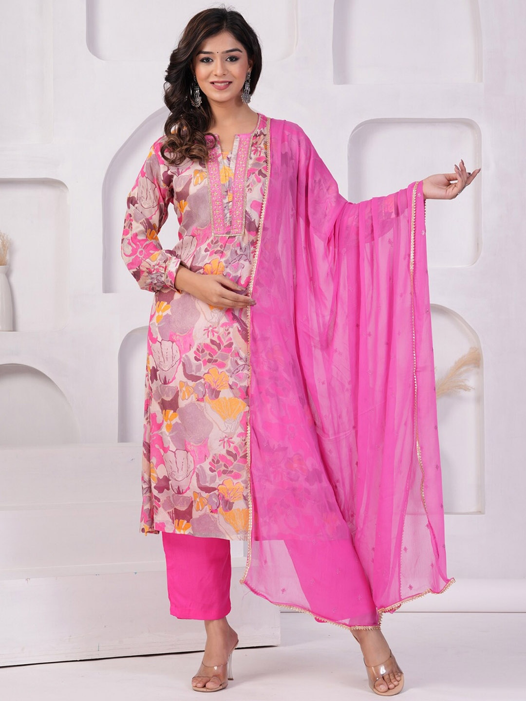 

EtnicaWear Floral Printed Beads And Stones Kurta With Trousers & Dupatta, Pink