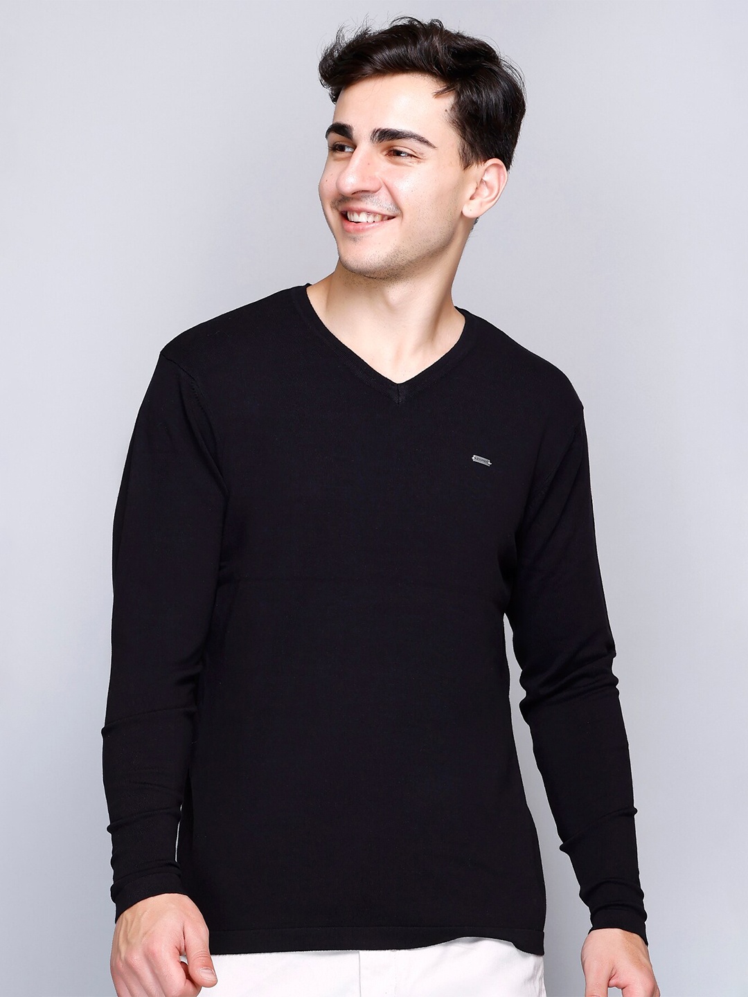 

GODFREY V-Neck Cotton Pullover, Black