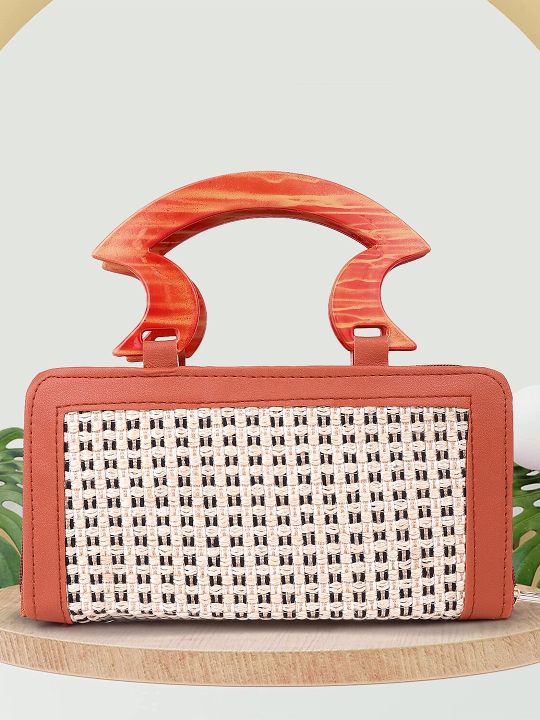 

DN Creation Checked Box Clutch, Peach