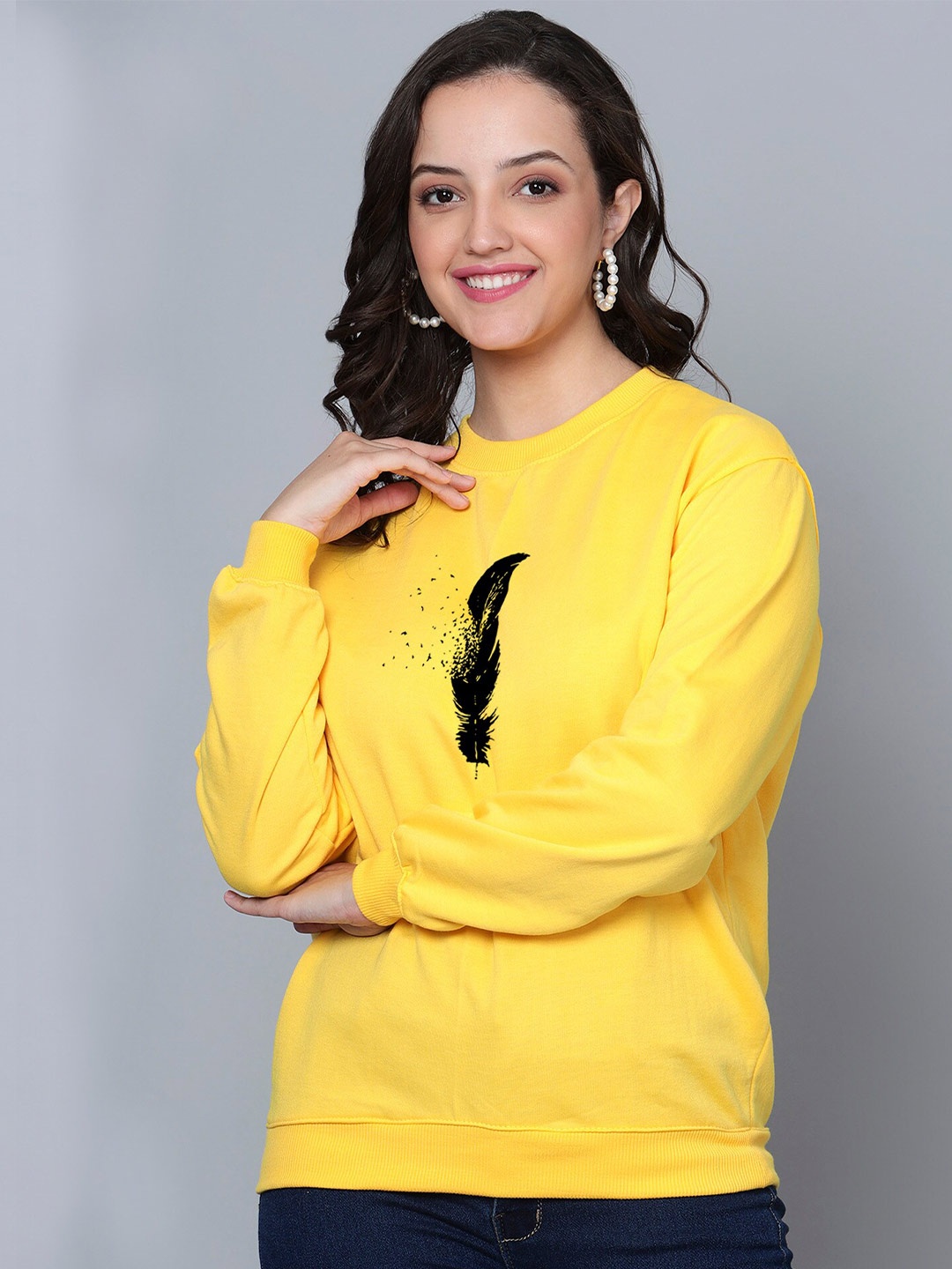 

Fashion And Youth Graphic Printed Fleece Pullover, Yellow