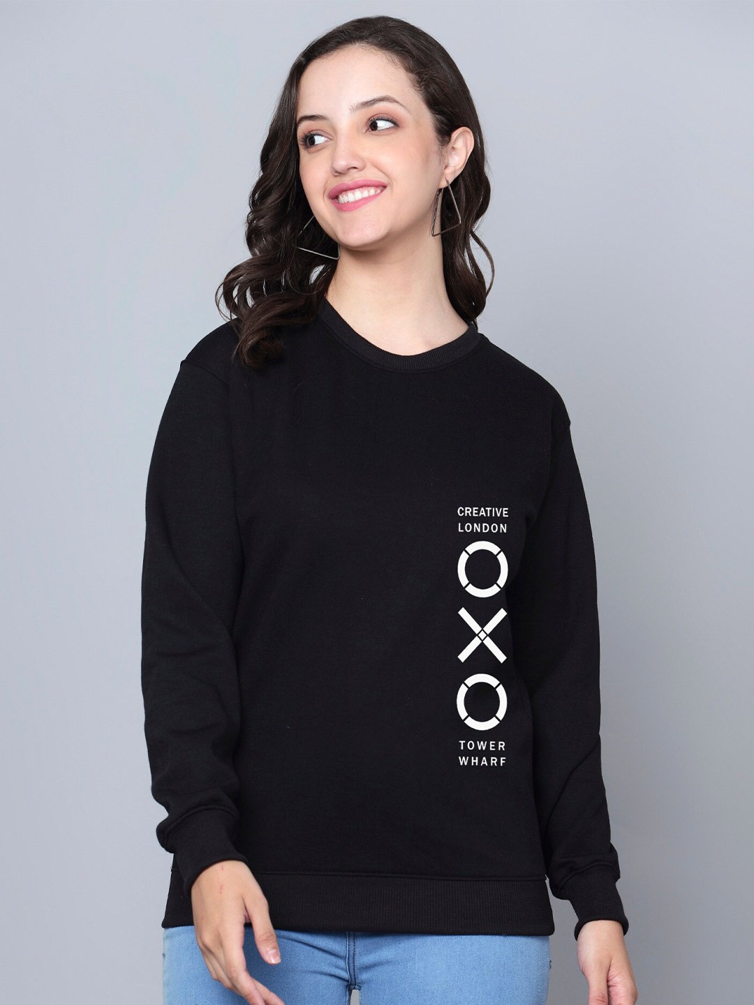 

Fashion And Youth Typography Printed Fleece Pullover, Black
