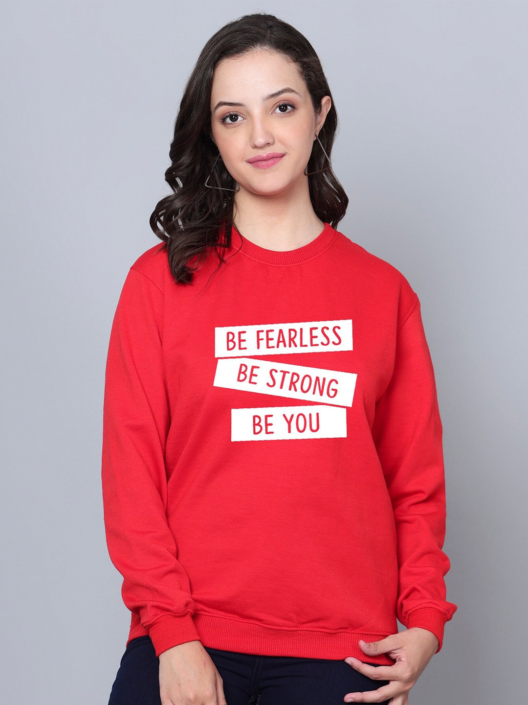 

Fashion And Youth Be Fearless Typography Printed Fleece Round Neck Pullover, Red
