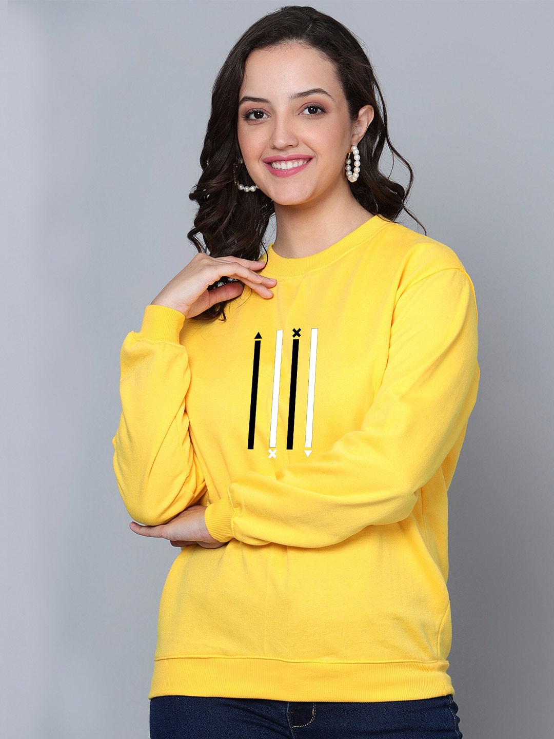 

Fashion And Youth Four Line Design Printed Fleece Round Neck Pullover, Yellow