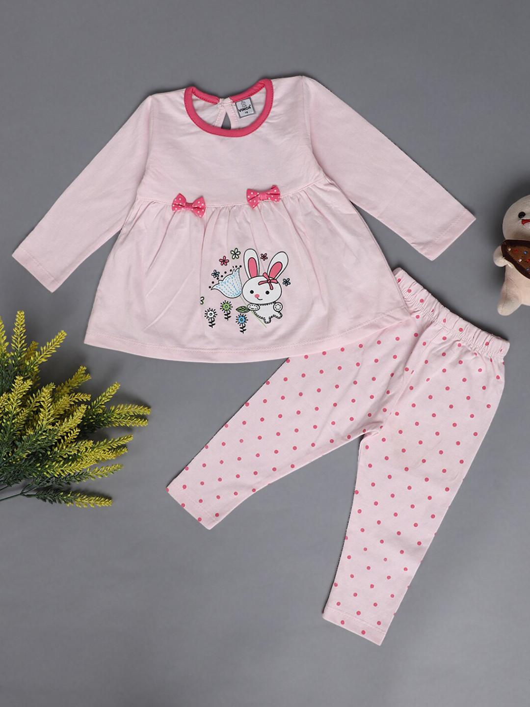 

V-Mart Infants Girls Printed Pure Cotton Top with Trousers, Pink