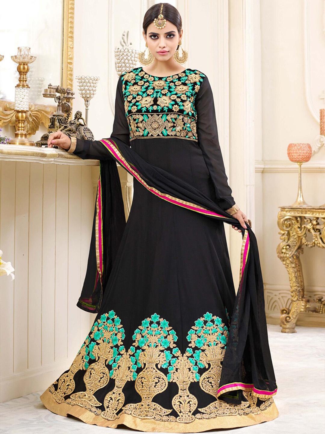 

ODETTE Floral Embroidered Georgette Semi Stitched Kurta Set, Black