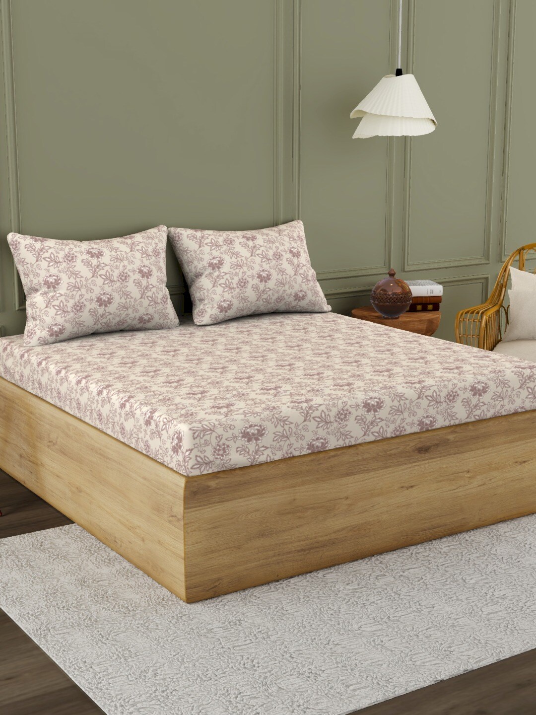 

Himeya Cream-Coloured & Rose Printed Cotton 300 TC King Bedsheet with 2 Pillow Covers