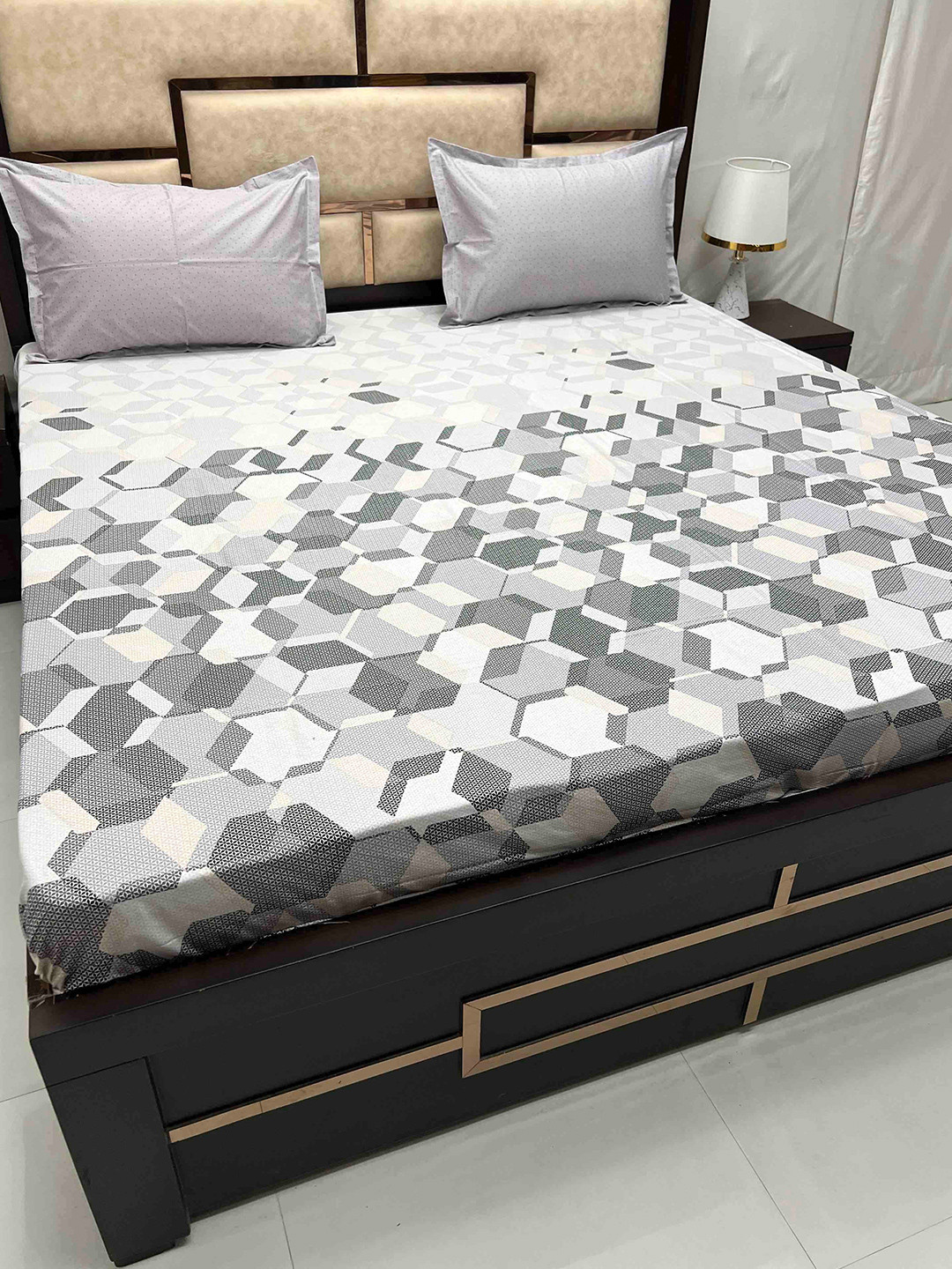 

Pure Decor Lifestyle Grey Geometric Pure Cotton 350 TC King Bedsheet with 2 Pillow Covers