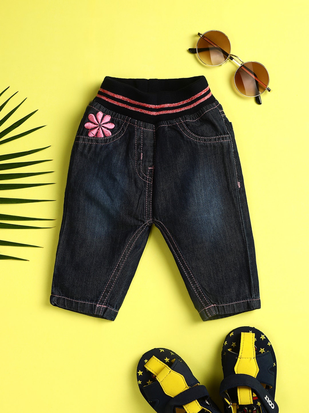 

V-Mart Infant Boys Slim Fit Clean Look Light Fade Pure Cotton Jeans, Blue