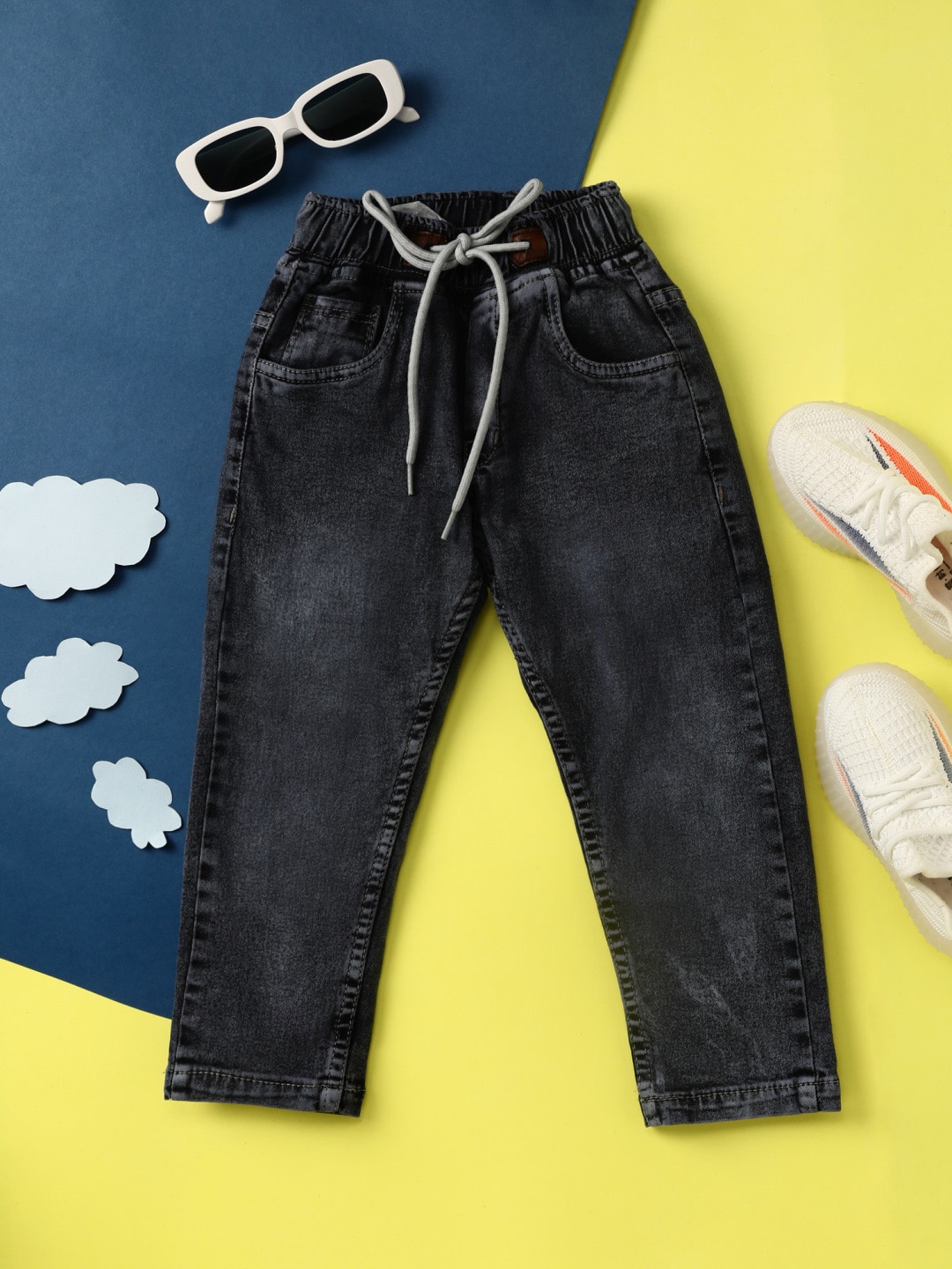 

V-Mart Boys Regular Fit Light Fade Cotton Jeans, Navy blue