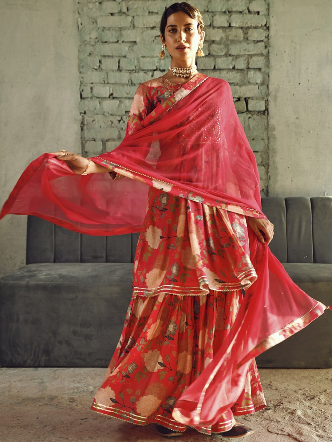 

KARAJ JAIPUR Floral Printed Gotta Patti Kurta With Sharara & Dupatta, Pink