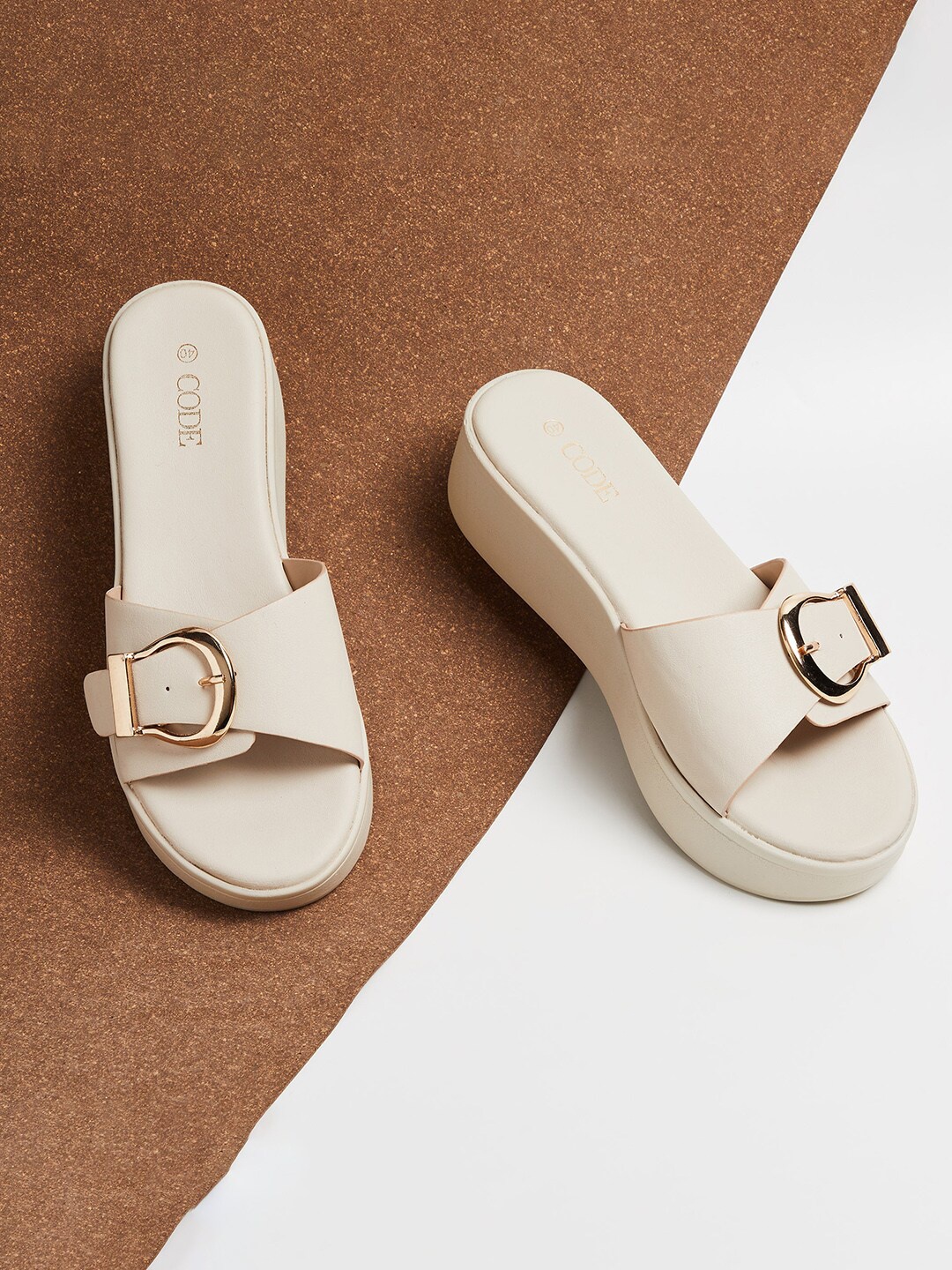 

CODE by Lifestyle Solid Flatform Sandals with Buckles, Off white